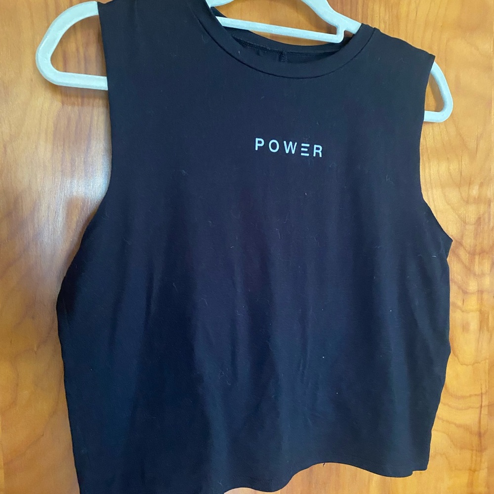 Cropped Black Workout Tank